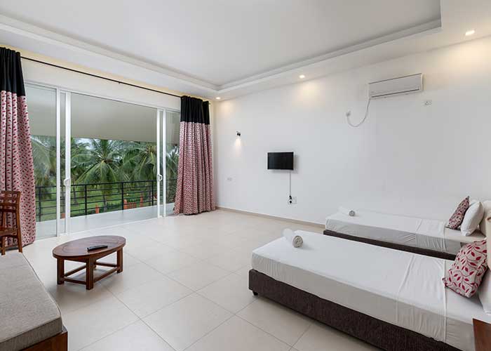 Chalet Twin Room Best place in srilanka